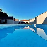 Bonum With Private Pool Apartman Silo (Krk)