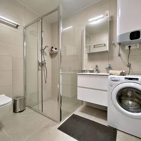 Apartamento Bonum With Private Pool Šilo
