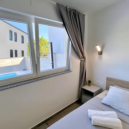 Apartman Bonum With Private Pool