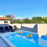 Bonum With Private Pool