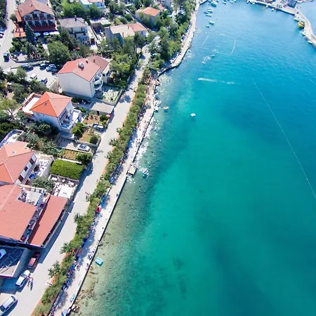 Bonum With Private Pool Apartman Šilo