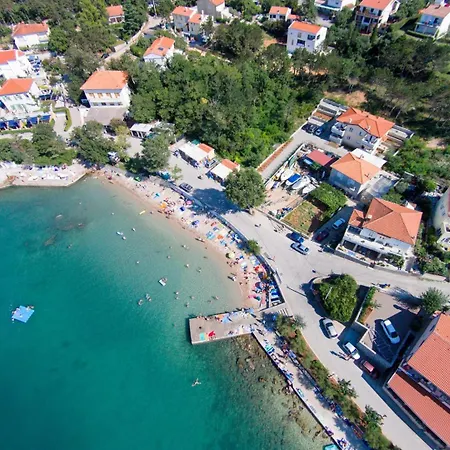 Bonum With Private Pool Apartman
