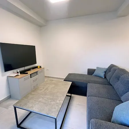 Apartman Bonum With Private Pool *