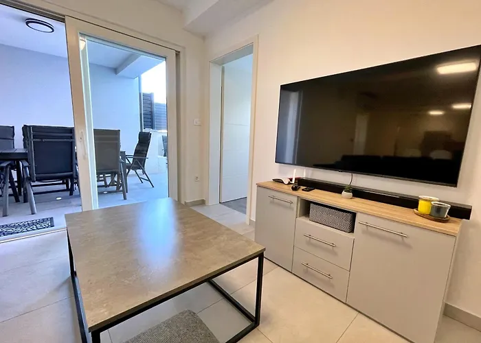 Bonum With Private Pool Apartmán Šilo